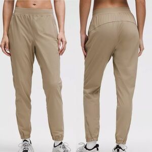 Lululemon New Adapted State Jogger Sheer Oak (8 tall)